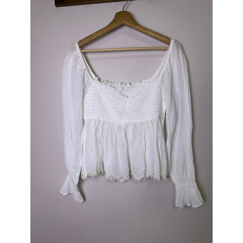 American Eagle White Smocked Eyelet Peplum Blouse Top Long Sleeve Medium - Picture 2 of 4